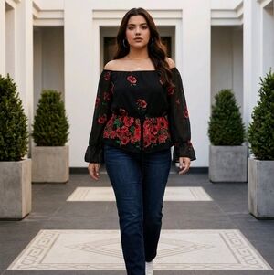 Indulge Casual Long Bell Sleeves Flower Top Loose Round Neck Size M